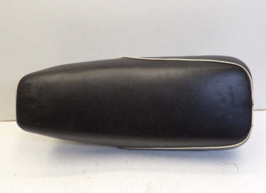 Zadel Suzuki DR 500 S