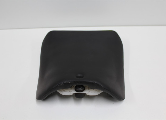 Zadel Suzuki RGV 250