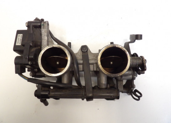 Gasklephuis Kawasaki ER 6