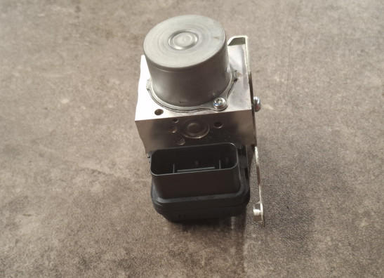 ABS pomp Yamaha Tracer 7