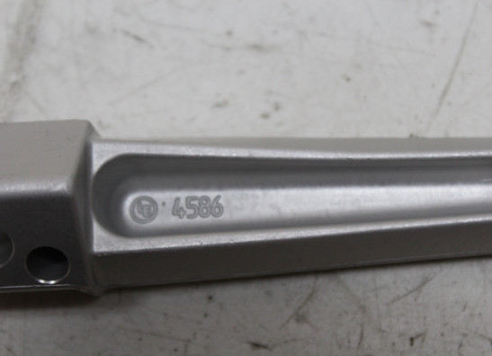 Soziusfussraste links Triumph Speed Triple 1050