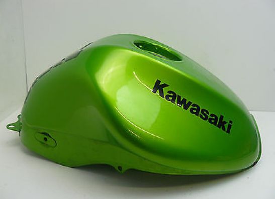 Benzintank Kawasaki ER 6