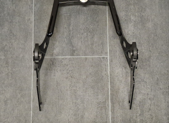 Rugsteun sissybar Harley Davidson XL1200V Seventy-Two