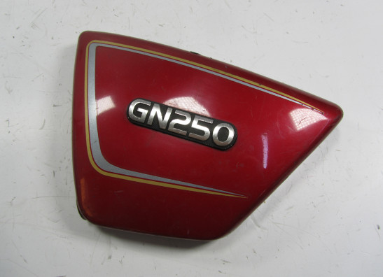 Cowl left small Suzuki GN 250