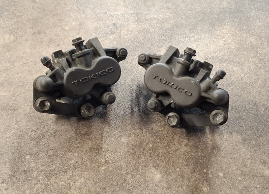 Bremssattel Bremszangen vorne Suzuki GSX F 750