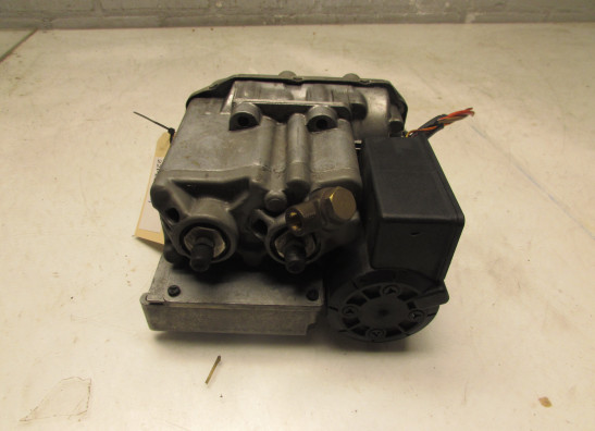 ABS pomp BMW R 850 R