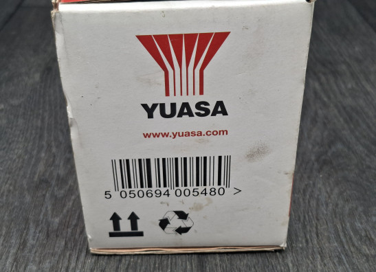 Accu Suzuki GS 400 E