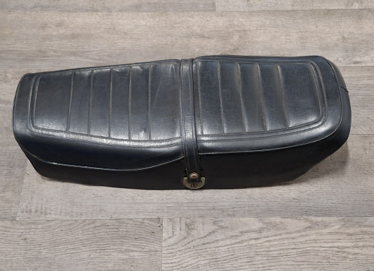 Zadel Kawasaki Z 250