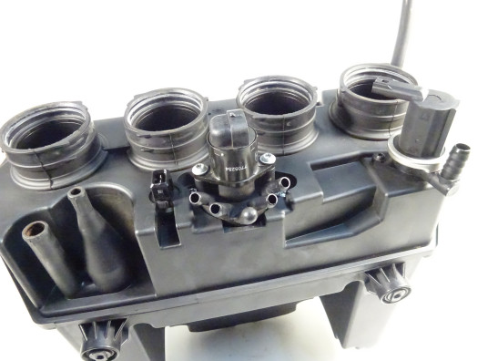 Air cleaner case BMW K 1300 GT