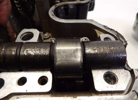 Cylinder head Honda VF 700  750 C Magna