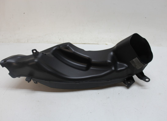 Air intake right Suzuki GSX R 1000