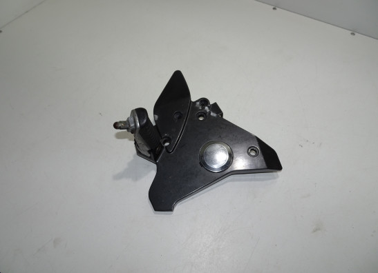Main step holder right Kawasaki ZR 7
