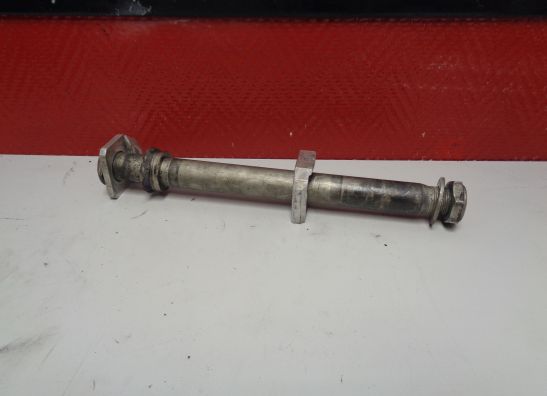 Rear axle Suzuki GSX R 1000