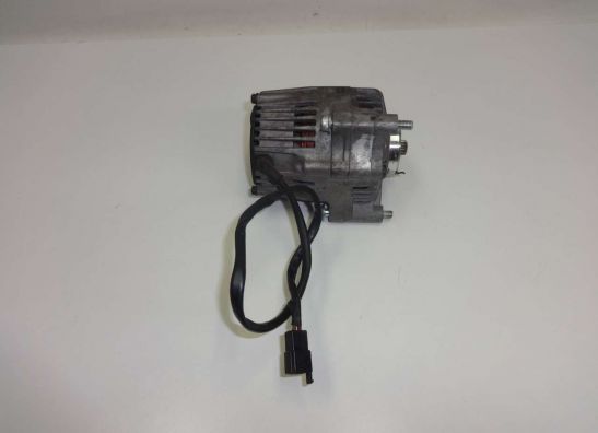 Dynamo Suzuki GSX R 750