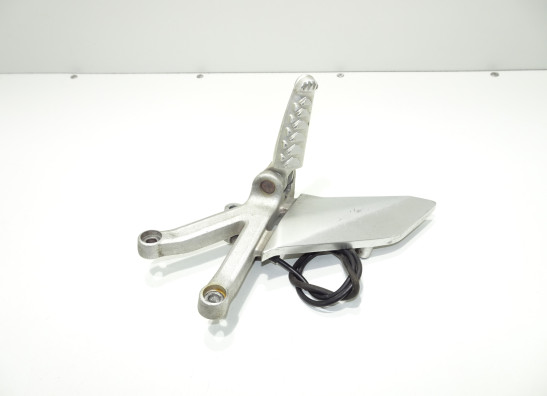 Fussrastetrager vorne rechts Aprilia RST 1000 Futura