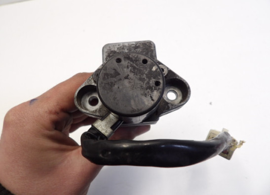 Contact slot Yamaha XZ 550