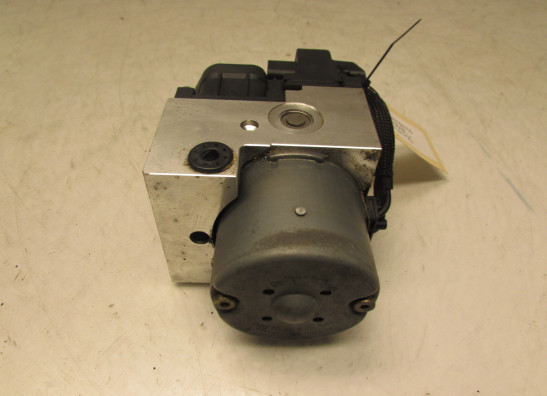 ABS pomp BMW F 650 CS Scarver