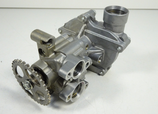 Water pump Yamaha FZ1