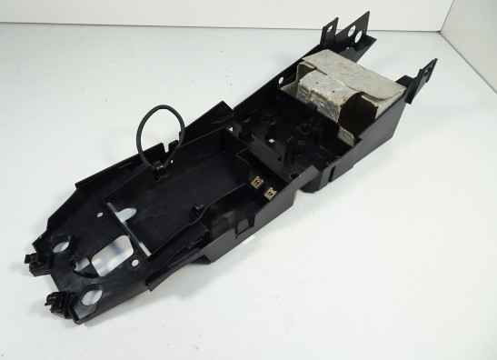 Batterie befestigung Yamaha FZ1