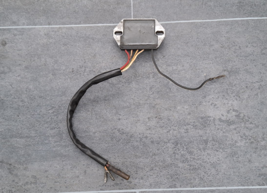Spanningsregelaar Suzuki GS 550