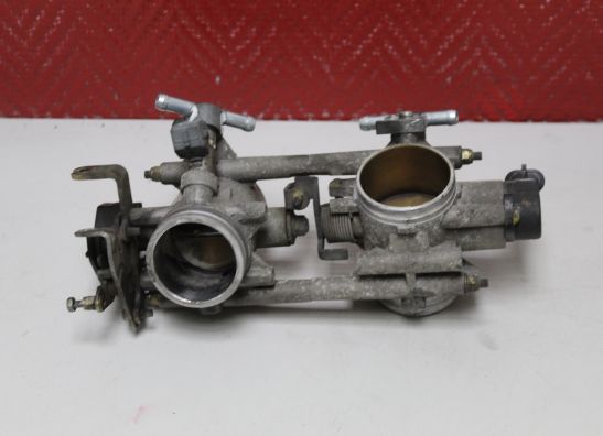 Gasklephuis Ducati Monster 800 2003-2004
