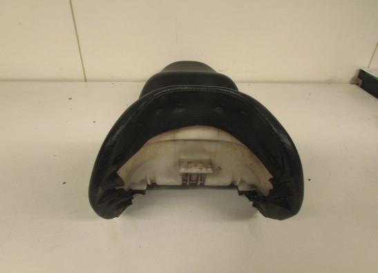 Zadel Suzuki GSX F 600