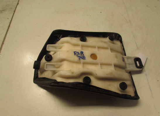 Zadel Yamaha FZR 600