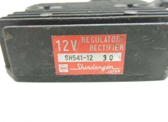 Spanningsregelaar Honda VF 700  750 F