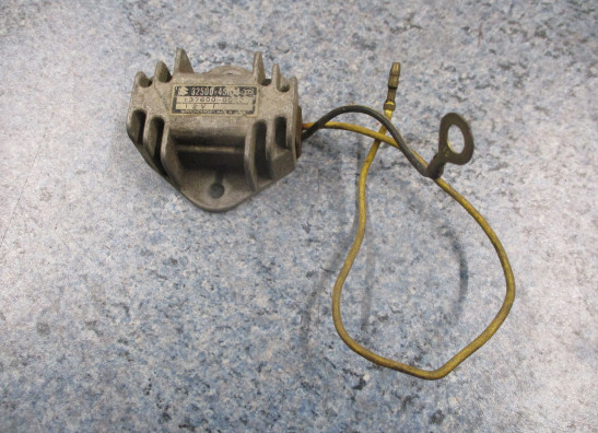 Spanningsregelaar Suzuki GS 750