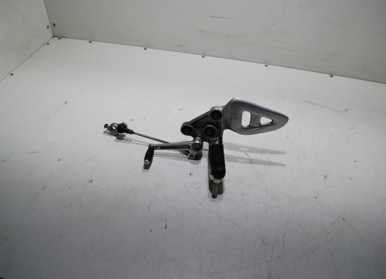 Main step holder right Suzuki GSX R 1300 Hayabusa