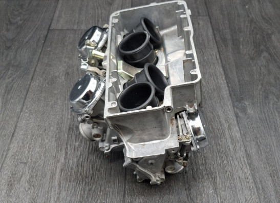 Carburetor assy Honda VF 700  750 C Magna