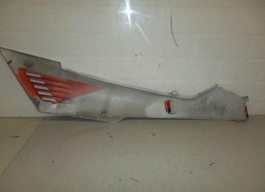 Rechter achterkant Yamaha FZ 750