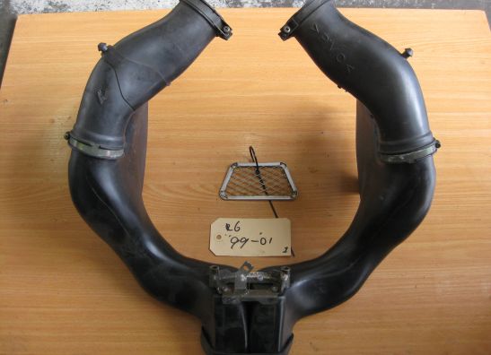 Air intake center Yamaha YZF R6