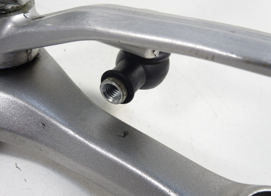 Fussrastetrager vorne links Yamaha Tracer 900 GT