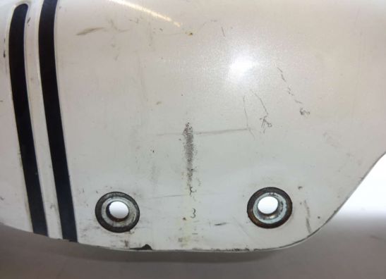 Front fender Suzuki GSX 750