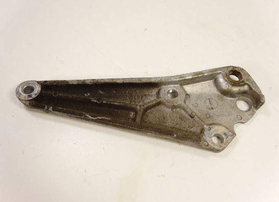 Main step holder left Suzuki GS 450