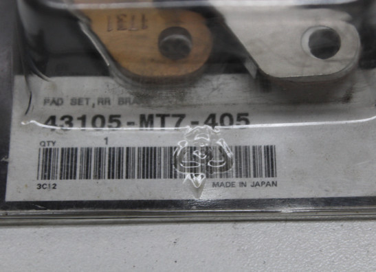 Braking pads rear Honda RVF 750 R - RC45