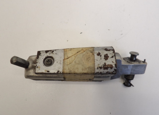 Footrest left Suzuki GSX F 1100