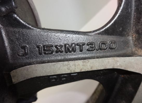 Felge hinten Honda VF 700  750 C Magna