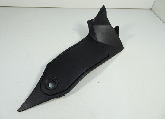 Rechter binnenkuip Triumph Sprint ST 1050