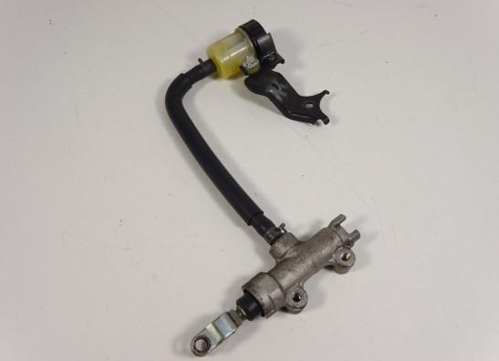 Rempomp achter Kawasaki Z 750