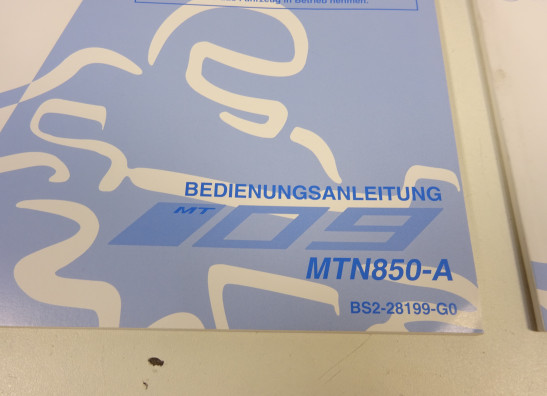 Fahrerhandbuch Yamaha MT 09
