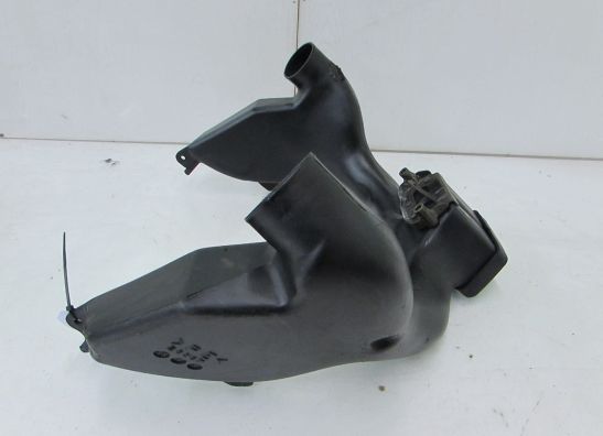 Air intake center Yamaha YZF R6