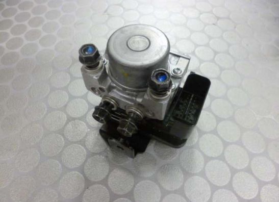 ABS pomp Kawasaki Z 800