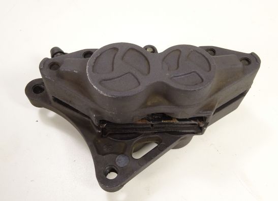 Remklauw rechts voor Triumph Trophy 900