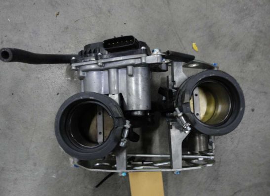 Gasklephuis KTM 1290 Super duke