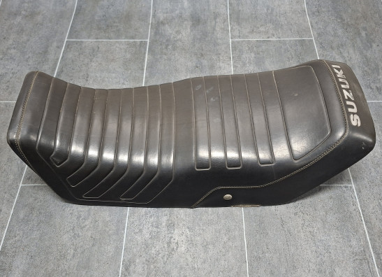Zadel Suzuki GSX 1100 E
