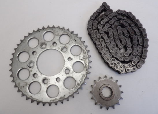 Chain and sprocket kit Honda VFR 750