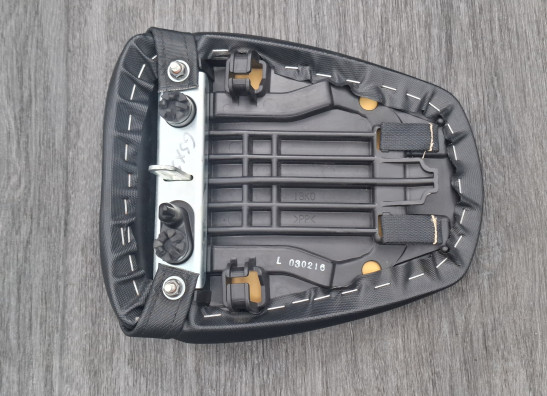 Buddy zadel Suzuki GSX S 750