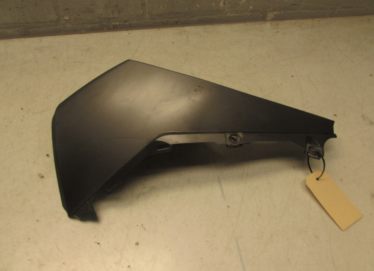 Cowl right small Yamaha Tracer 900